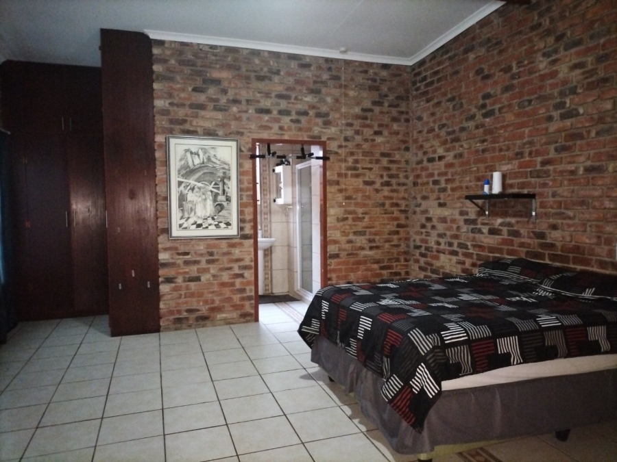 3 Bedroom Property for Sale in Adamayview North West